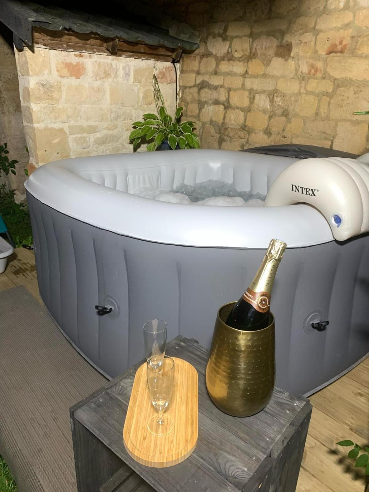 Bulles Et Belle Etoile Spa Proche De Caen Sainte-Croix-Grand-Tonne ภายนอก รูปภาพ