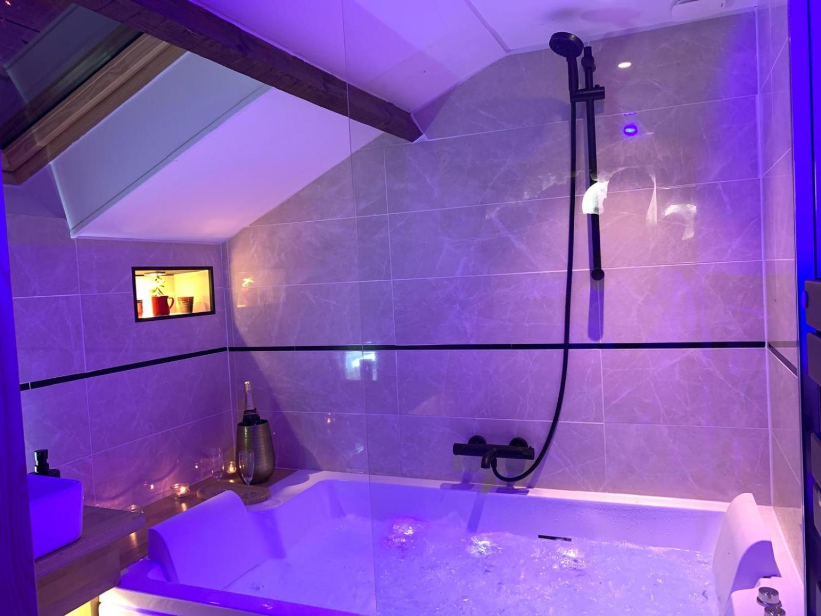 Bulles Et Belle Etoile Spa Proche De Caen Sainte-Croix-Grand-Tonne ภายนอก รูปภาพ
